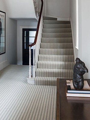 Underlay suitable for stairs